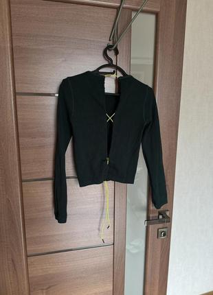 Укорочений стильный топ в рубчик з довгим рукавом zara размер s джемпер реглан лонгслив