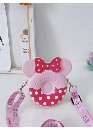Дитяча сумочка силікон mickey mouse. дитяча силіконова сумка на плече 14*12*4