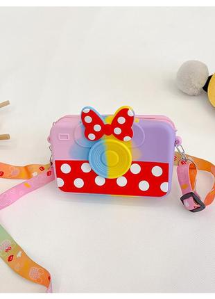 Дитяча сумочка силікон mickey mouse. дитяча силіконова сумка на плече 14*12*4