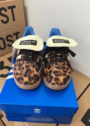 Кроссовки adidas samba × wales bonner leo leopard2 фото