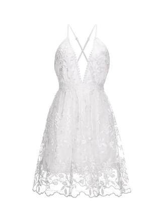 Платье белое прозрачное кружевное на бретелях с открытой спиной3 фото