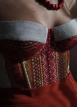 Корсет/корсаж з вишивкою, вишиванка, з чашками, з орнаментом, бюст'є в українському стилі