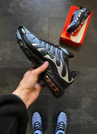 Кроссовки nike air max plus tn silver2 фото