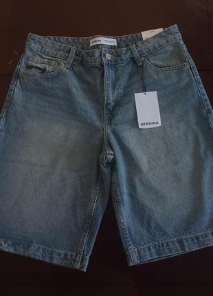 Продам новые baggy shorts с бершки не подошёл размер