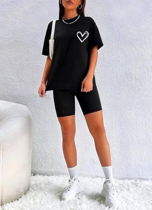 Женский спортивный костюм футболка свободного кроя и велосипедки6 фото