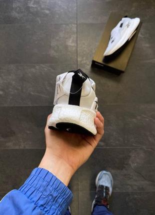 Чоловічі брендові кросівки reebok білі | стильні молодіжні кросівки3 фото