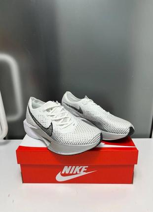 Уцінка, дефект‼️ чоловічі кросівки nike air zoom vaporfly white black / найк аір  зум білі літні кроси2 фото