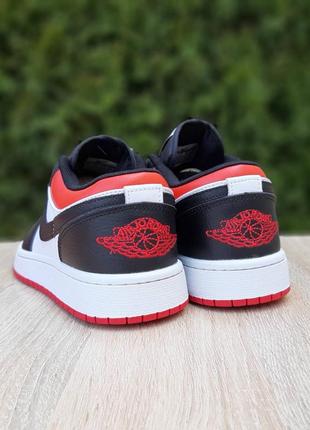 Nike air jordan 23 низькі білі з чорним і червоним5 фото