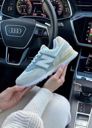 Женские кроссовки new balance 574 gray yellow