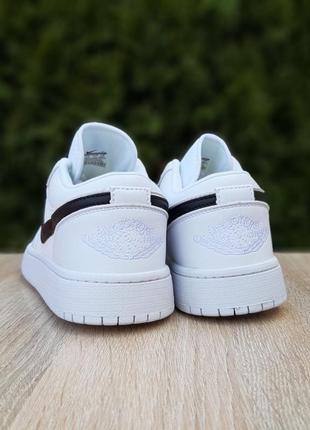 Nike air jordan 23 низькі білі з чорним3 фото