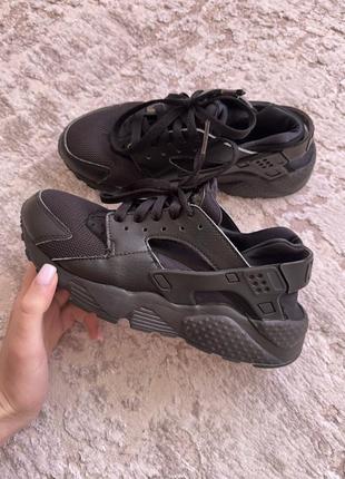 Кросівки nike huarache, 35 розмір