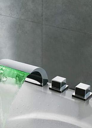 Світлодіодний змішувач для ванни елегантний водоспадний змішувач для наповнювача носика раковини змішувач для