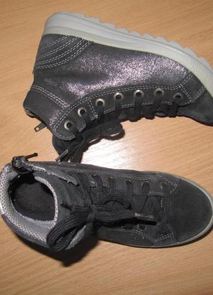 Демисезонные замшевые ботинки superfit суперфит gore-tex3 фото