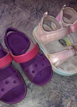 Босоножки сандалии crocs для девочки все вместе