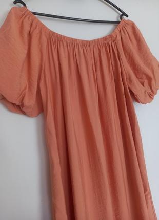 Длинное персиковое платье с объемным рукавом от h&amp;m2 фото