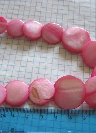 Бусы. ожерелье. натуральный перламутр.