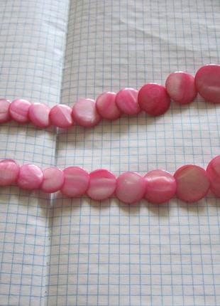 Бусы. ожерелье. натуральный перламутр.