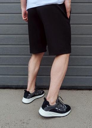 Спортивні шорти adidas чоловічі5 фото