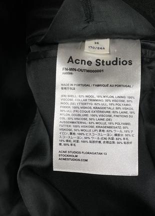 Жіноче пальто від acne studios6 фото