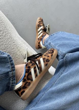 Кроссовки adidas samba × wales bonner leo leopard5 фото