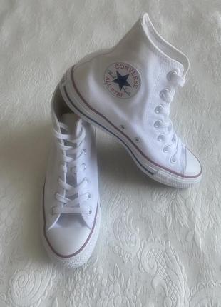 Кеди convers