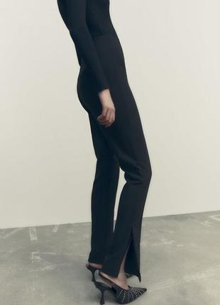 Брюки с боковыми разрезами zara