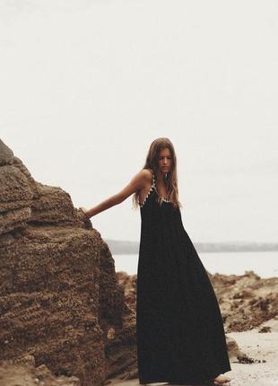 Длинное черное платье вышитое бисером от zara, размер м*6 фото