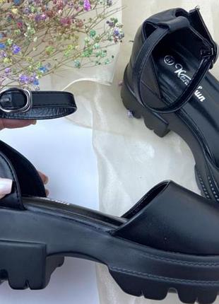 Босоніжки жіночі 25 см