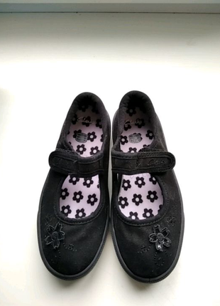 Clarks тапочки 29 розмір 19,5 см устілка