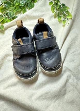 Туфли лоферы clarks на мальчика 20.5 (13.5 см)5 фото