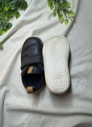 Туфли лоферы clarks на мальчика 20.5 (13.5 см)4 фото