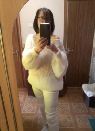 Базовий светр павутинка в'язаний мохеровий