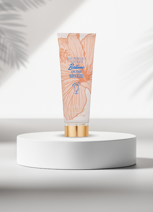 Парфюмированный лосьон victoria's secret. bellini on the breeze