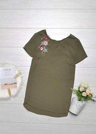 Трендова блуза з вишивкою new look.