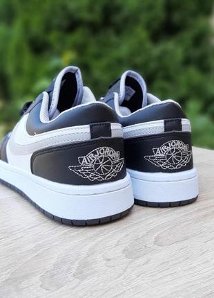 Nike air jordan 1 low низкие белые с черным серая кома6 фото