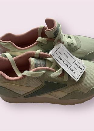Кросівки жіночі reebok