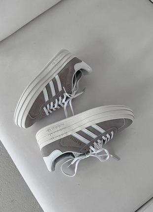 Женские замшевые кроссовки adidas gazelle bold grey white адидас газели на платформе7 фото