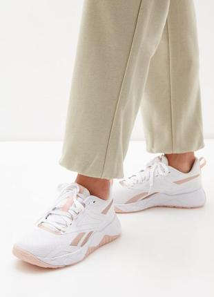 Оригінальні кросівки