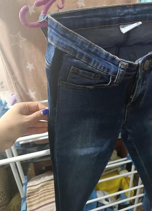 Джинсы для девочки