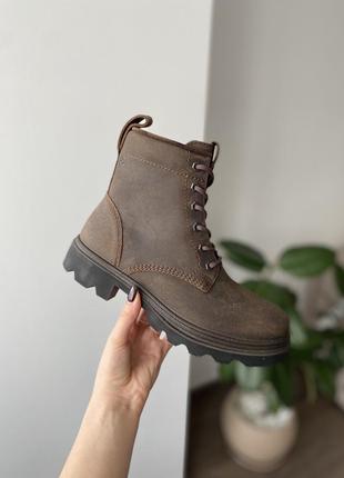 Черевики шкіряні оригінал ecco grainer 214713 рр.37,38