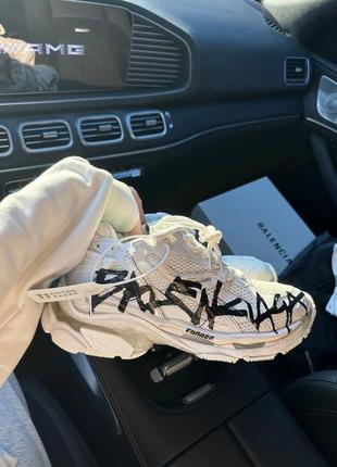 Кроссовки в стиле runner