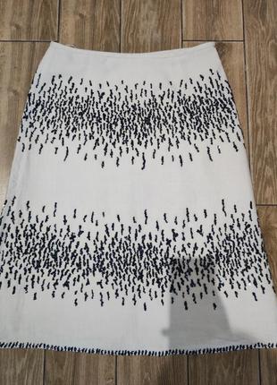 Шикарная дизайнерская юбка из не крашеного льна с шелковой подкладкой расшитая пайетками2 фото