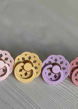 Оригинальные пустышки бикс, bibs