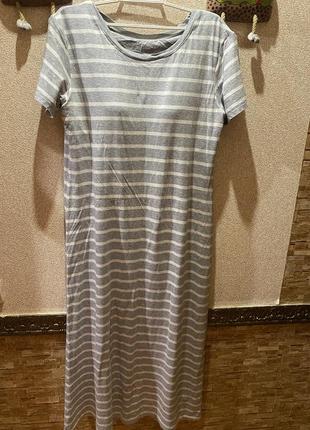 Платье трикотажное