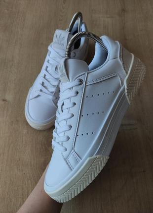Крутые женские кеды кроссовки  adidas, модель  2022 года, оригинал, р.40.