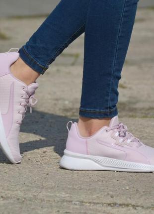 Оригінальне взуття