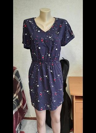 Платье женское, летнее.