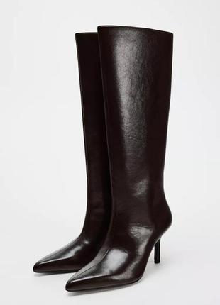 Высокие сапоги на каблуке коричневые zara new