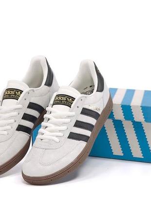 Adidas spezial