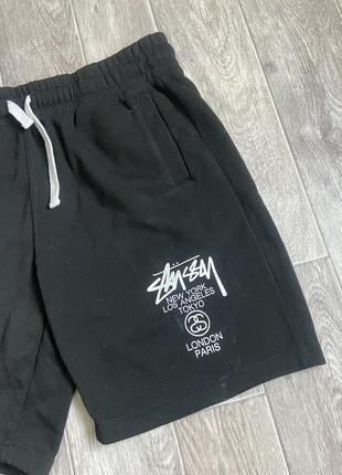 Шорти stussy, чорні2 фото